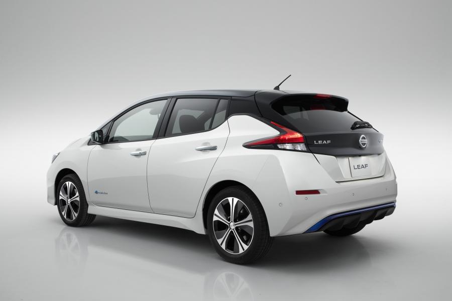  Nissan Leaf 2018 года  (JP) (фото 8 из 35)
